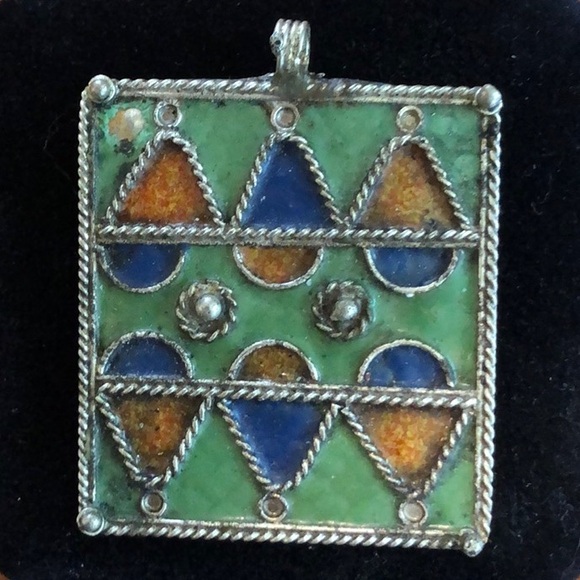 Vintage Moroccan Enameled Geometric Metal Pendant - Picture 1 of 3